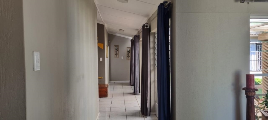 4 Bedroom Property for Sale in Monument Heights Northern Cape